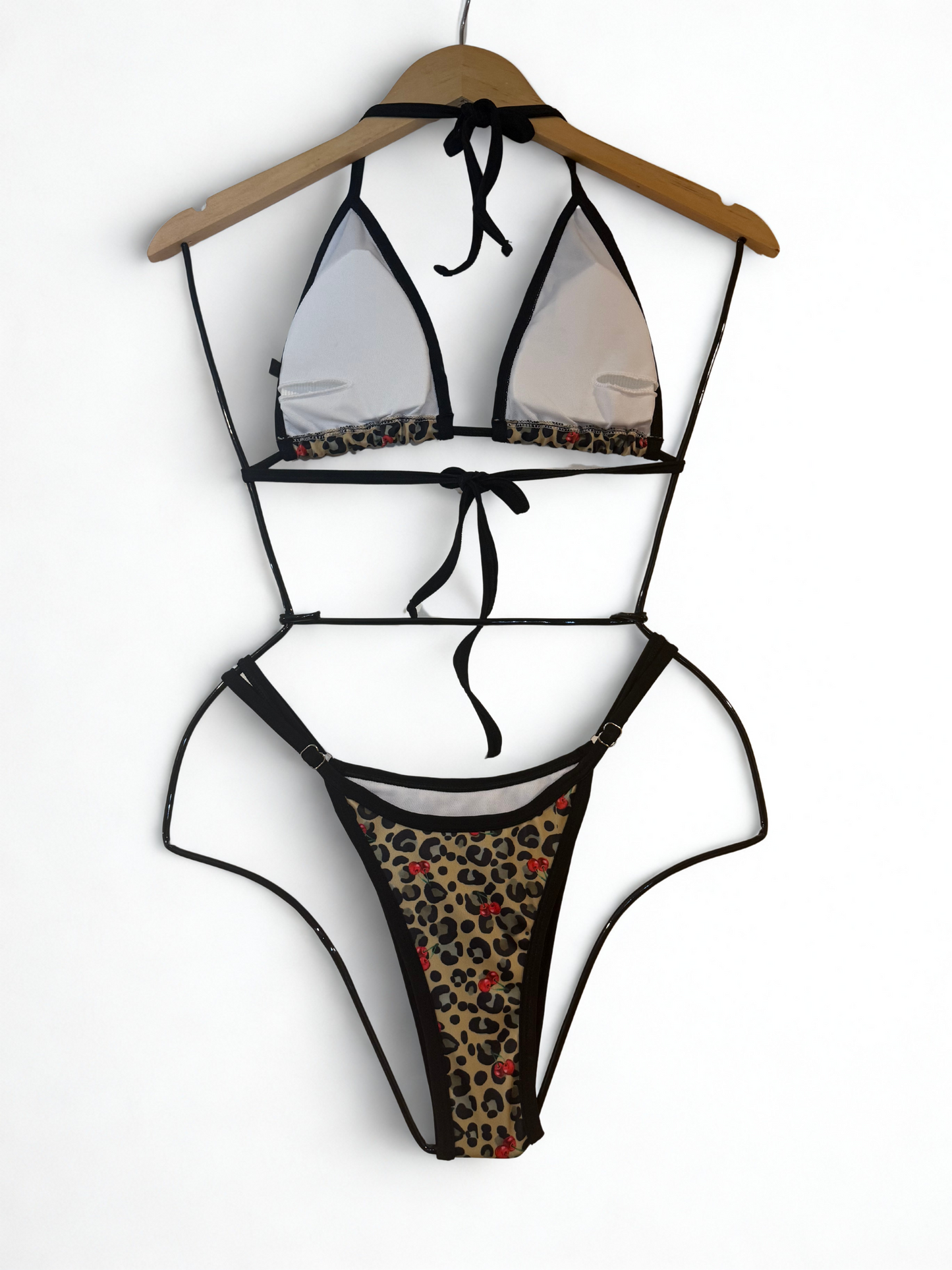 Bikini Baddie - black version