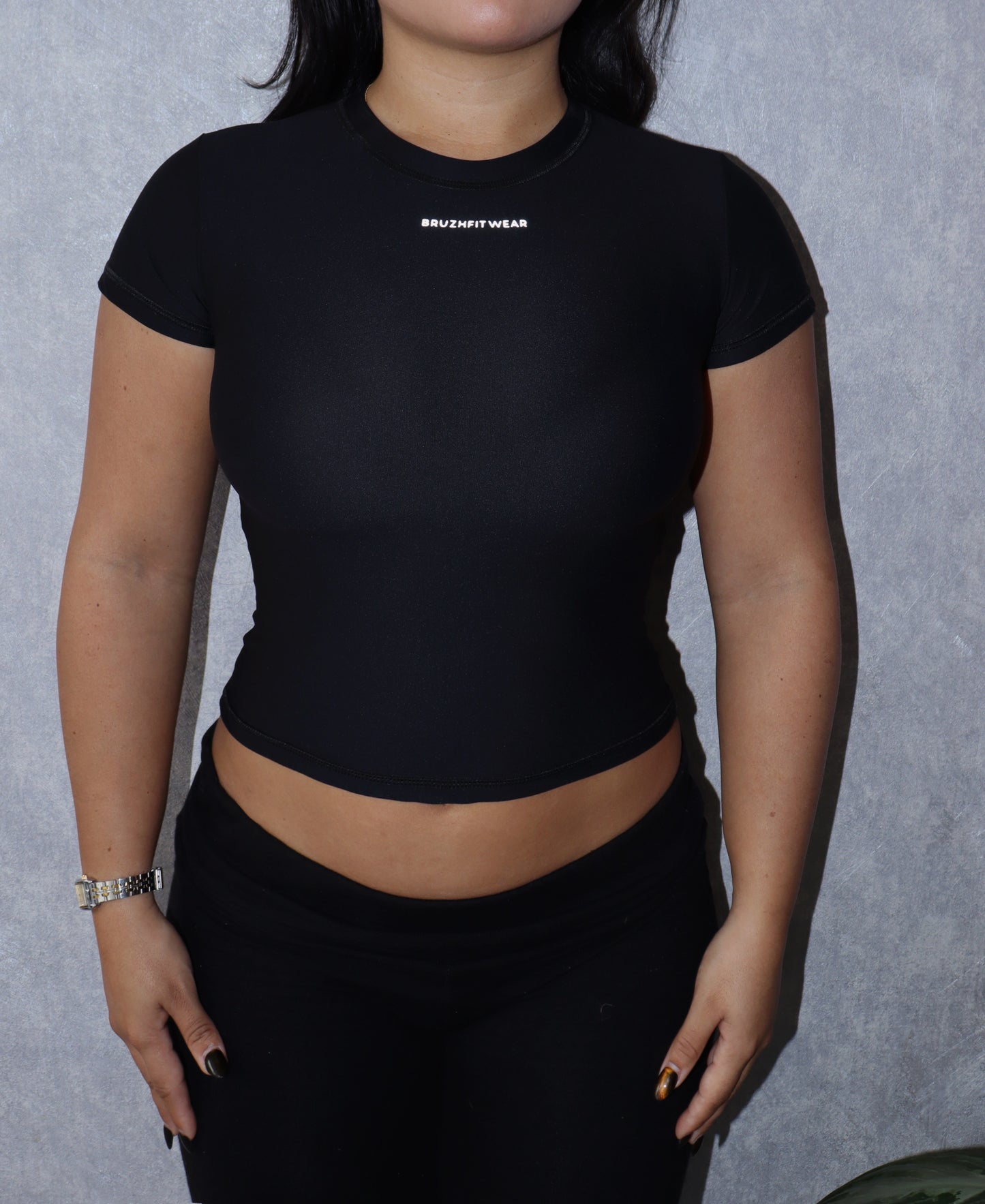 Black basic tshirt