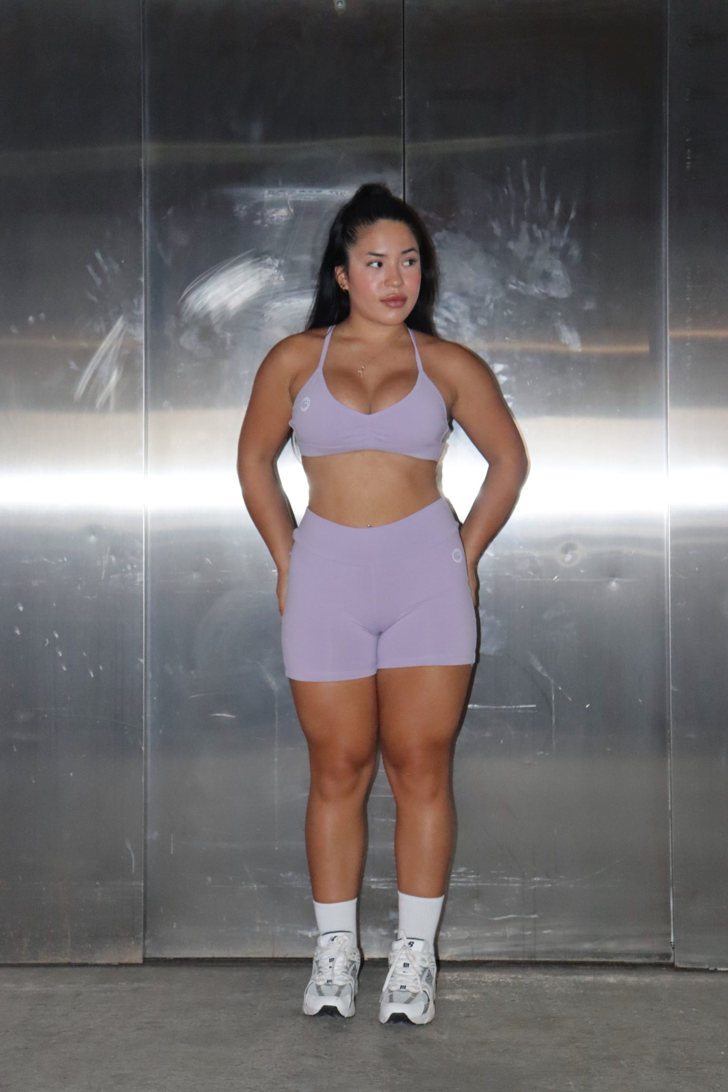 STRONGER MINIMALIST TOP LILA