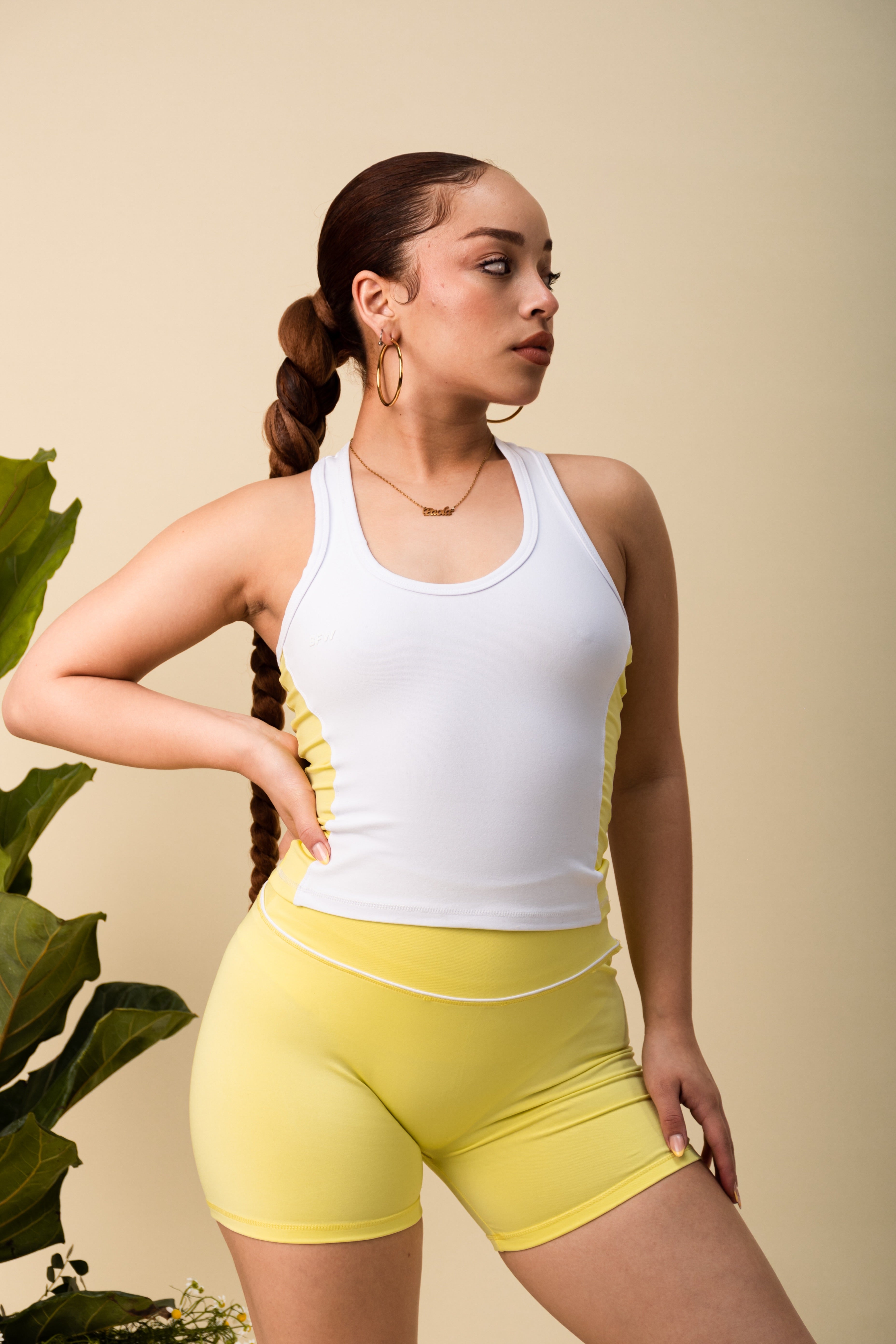 SPORTY SHORT AMARILLO LIMONATTA