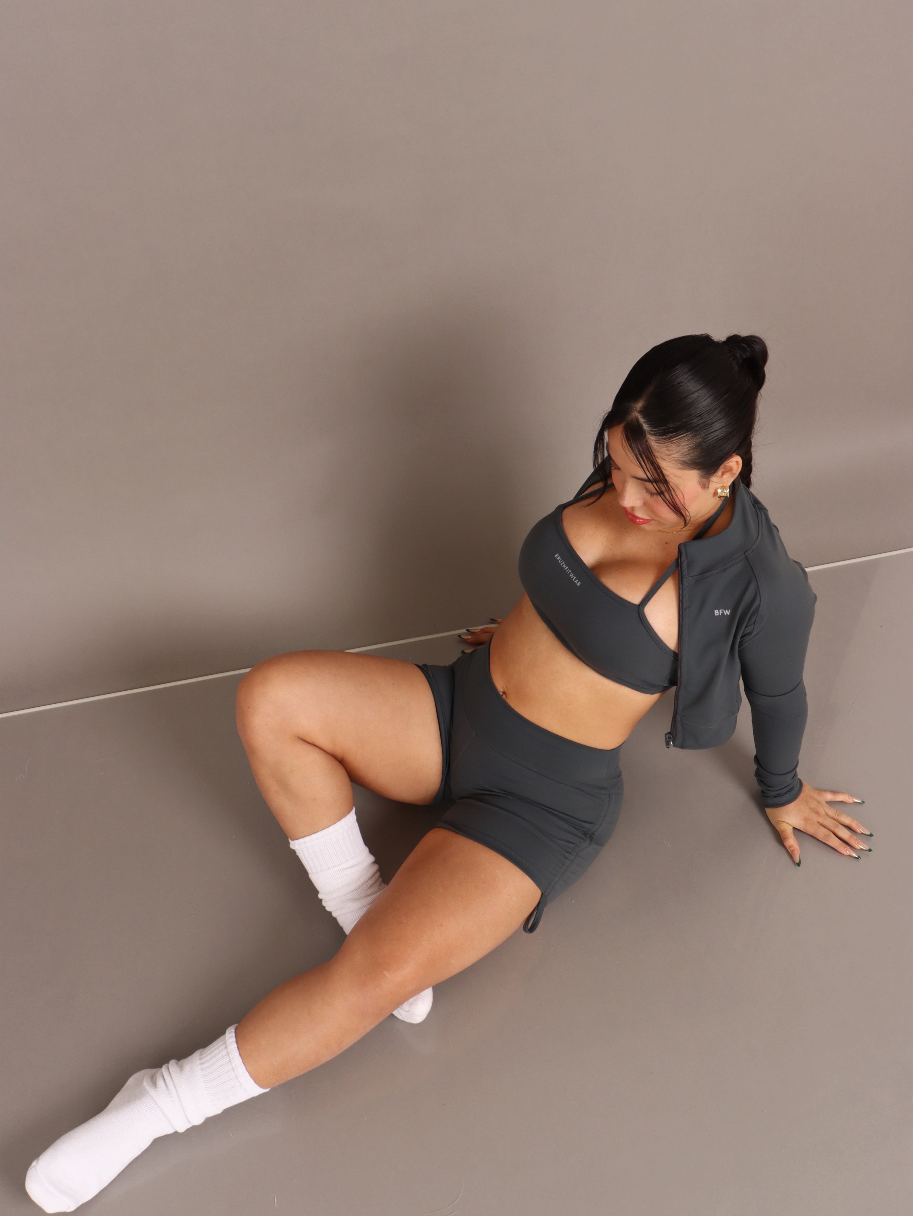 GRAFFITO SHORT PITAS (Energy collection)