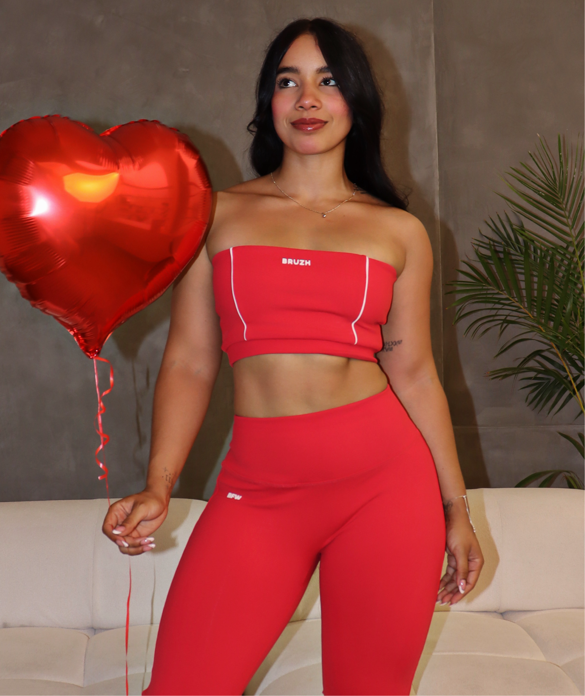 Rubí red strapple top