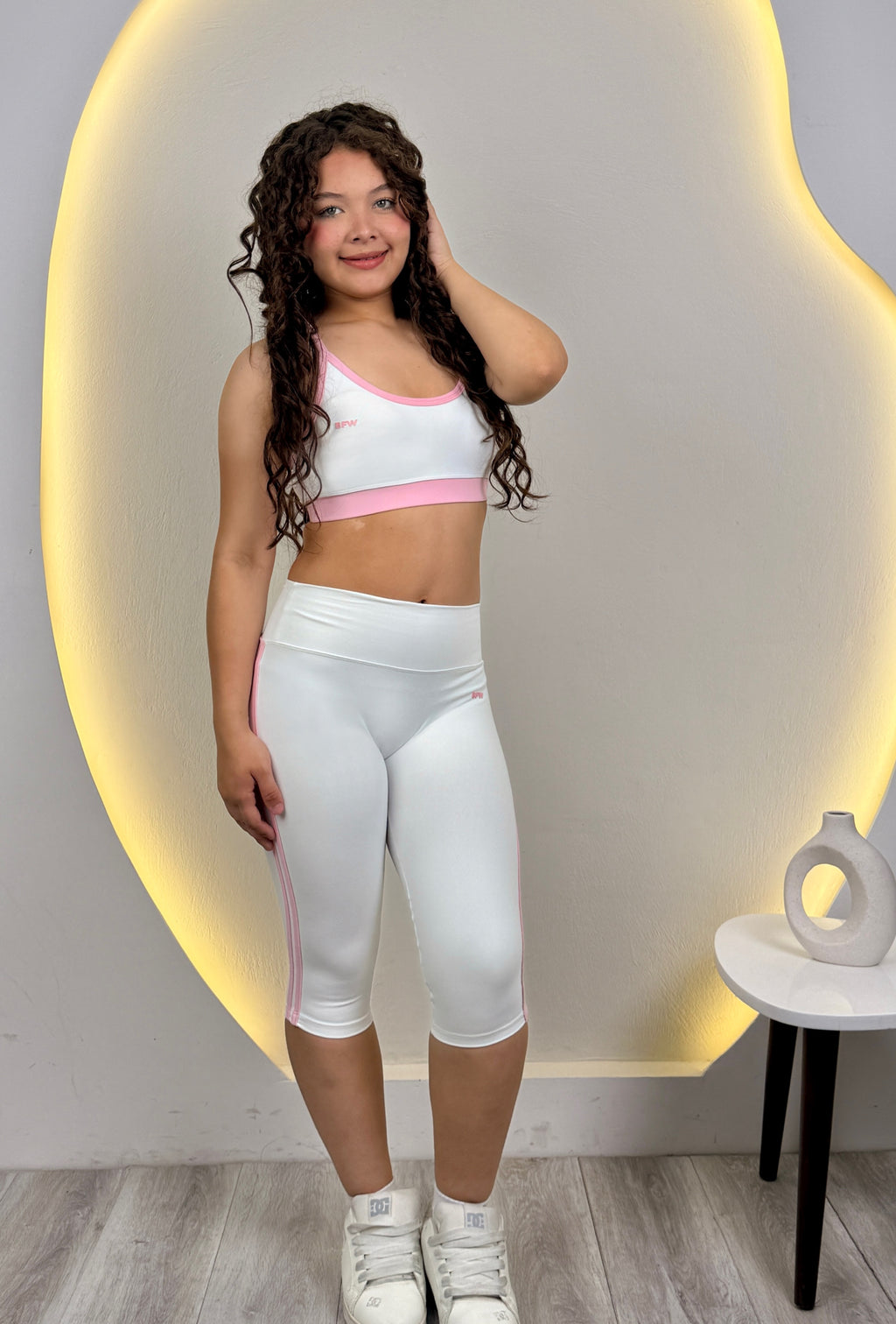 SPORTY CAPRI LEGGIN WHITEPINK
