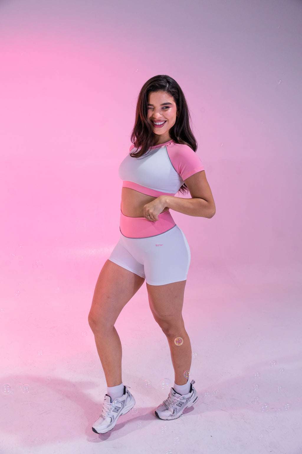 WHITE 🎀 CROP TOP⭐️