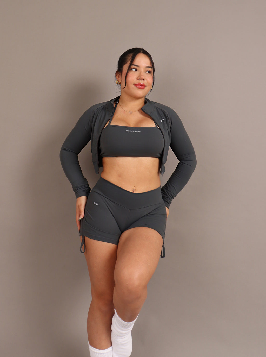 GRAFFITO SHORT PITAS (Energy collection)