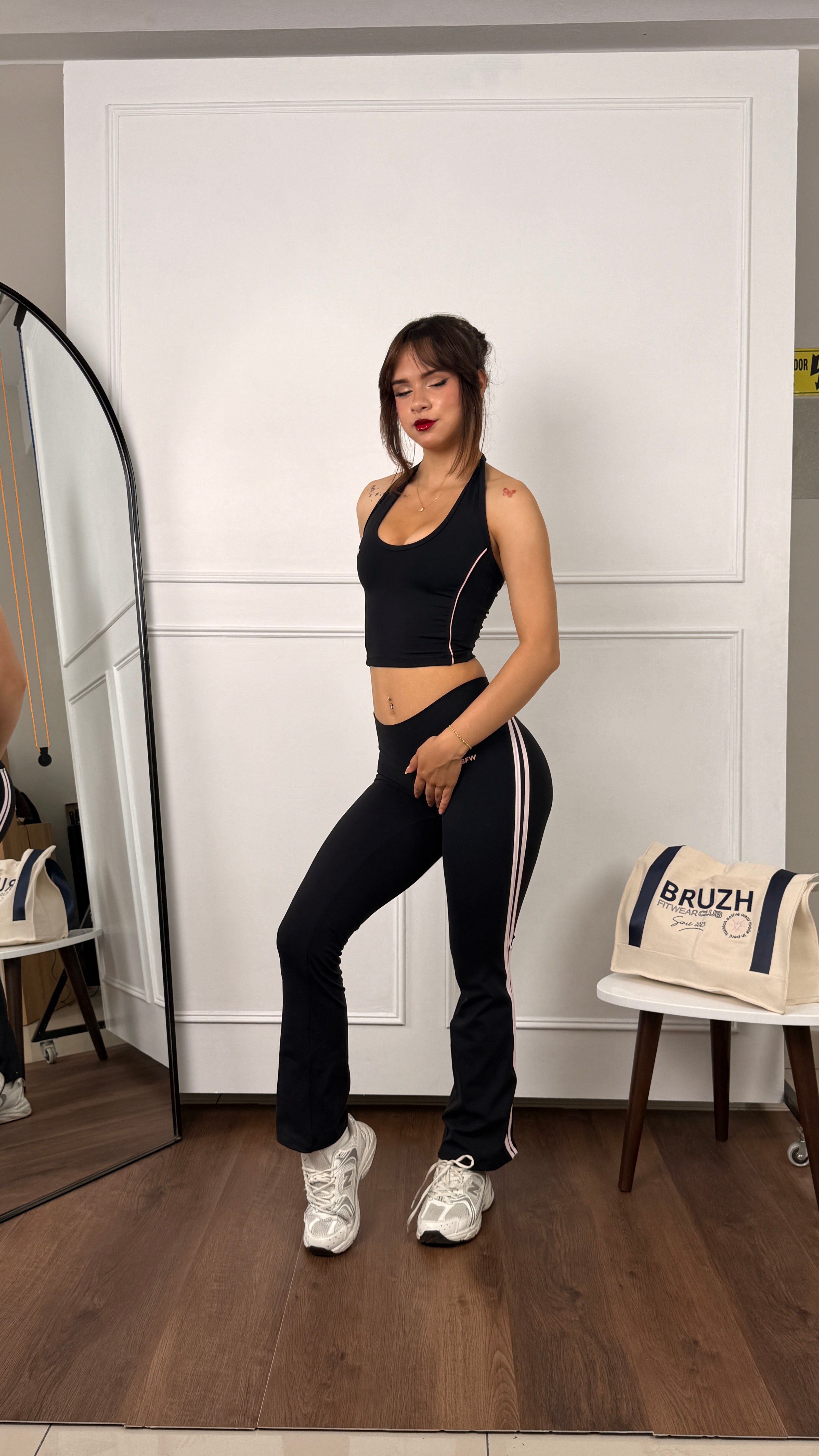 SPORTY PANT BLACK + PINK🎀🖤