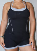 Black + gray Layered vividi