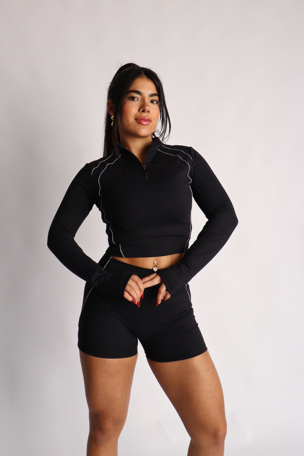 Black every day cropped jacket