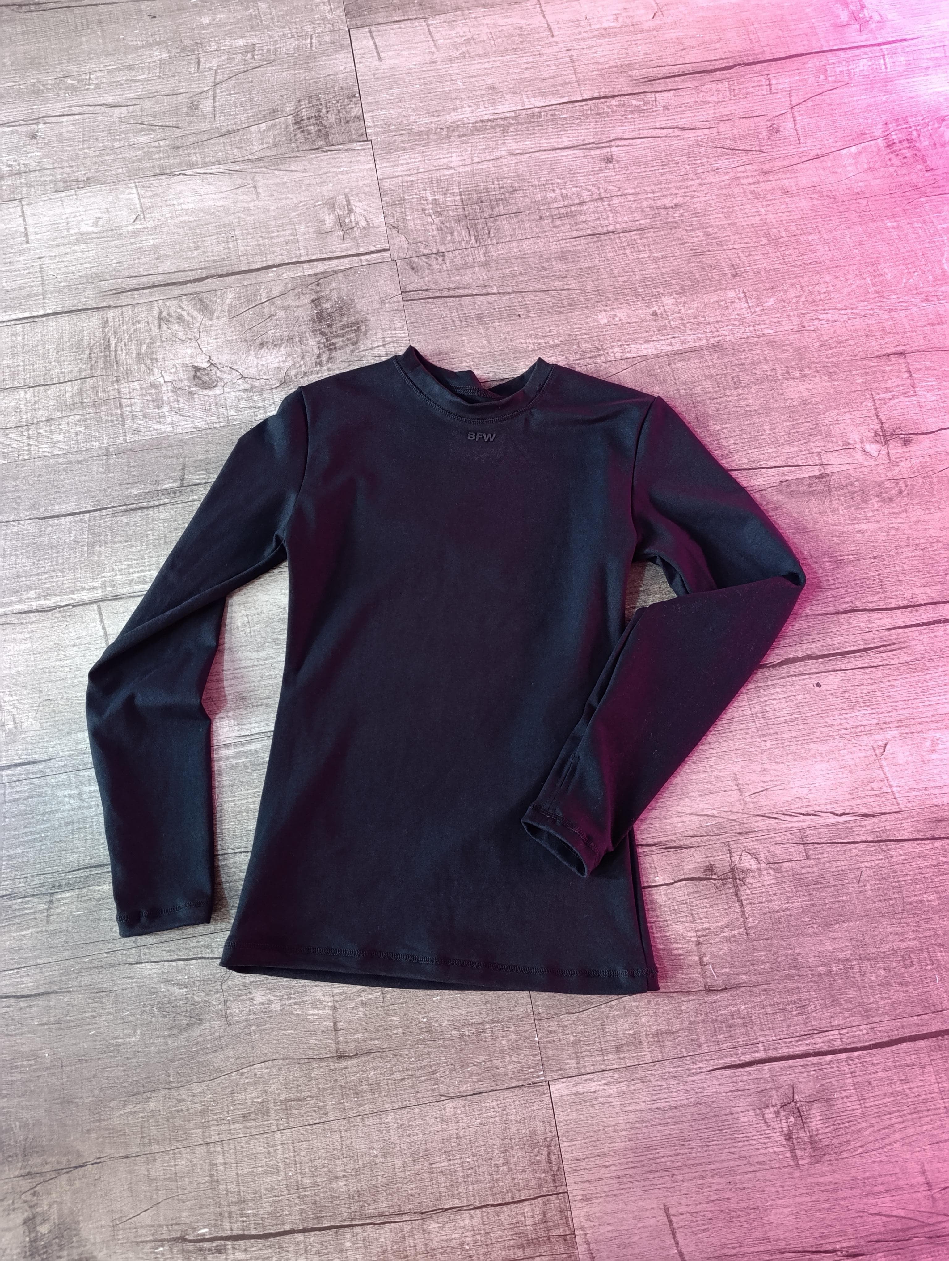 Tshirt faja manga larga negro