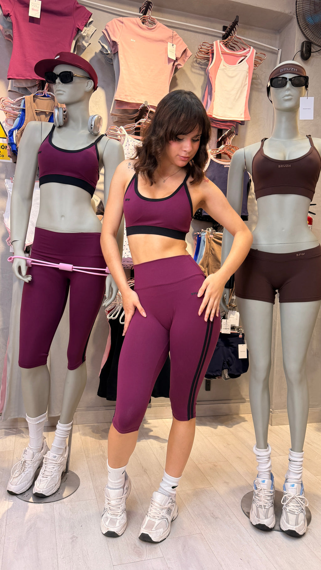 SPORTY CAPRI UVA BORGOÑA