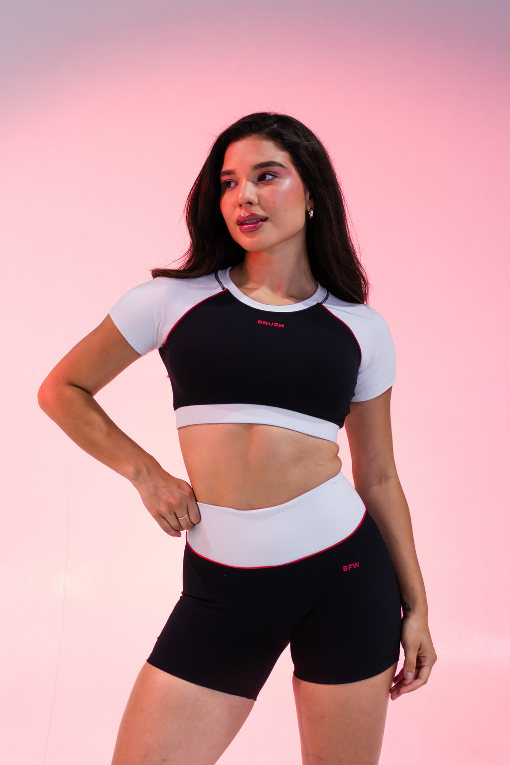 CURVE 23 BLACK SHORT⭐️