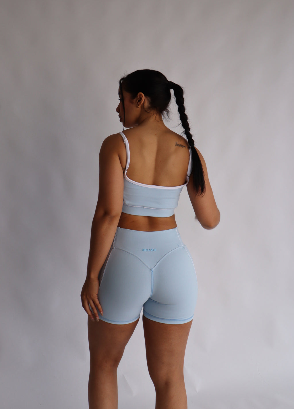 Soft baby blue contrast short
