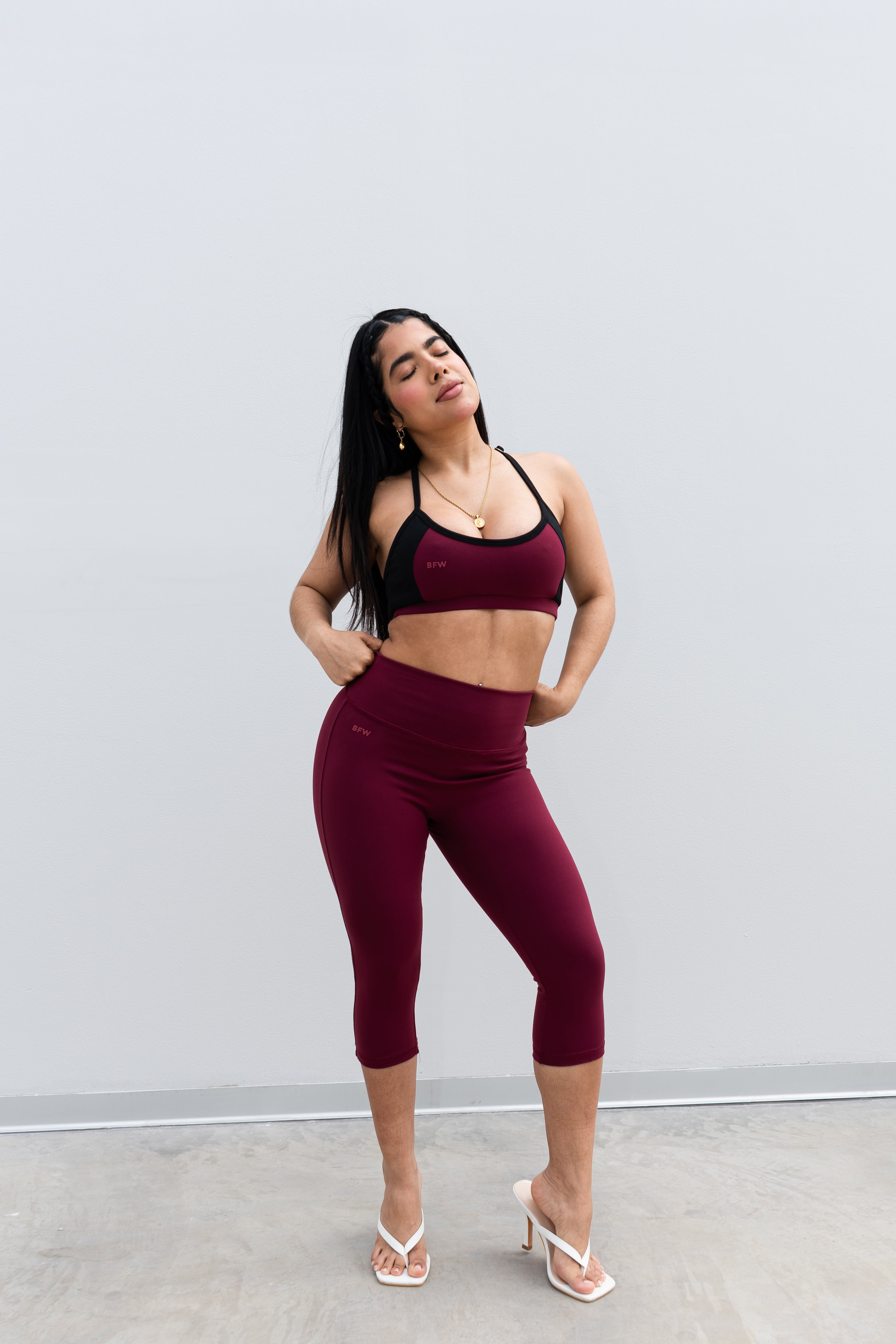 RED VELVET SUPPORT SPORT BRA