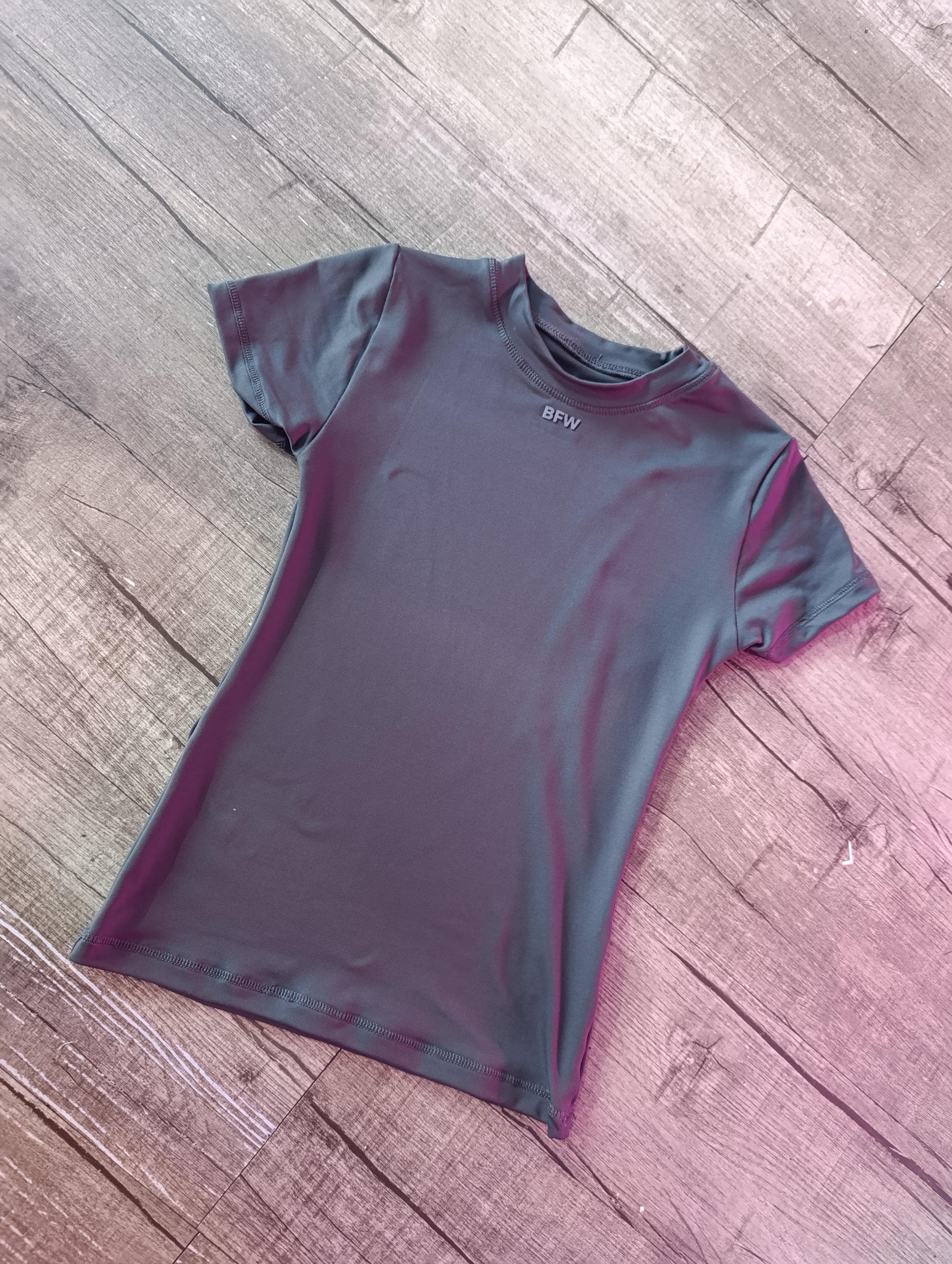 Basic Tshirt graffito