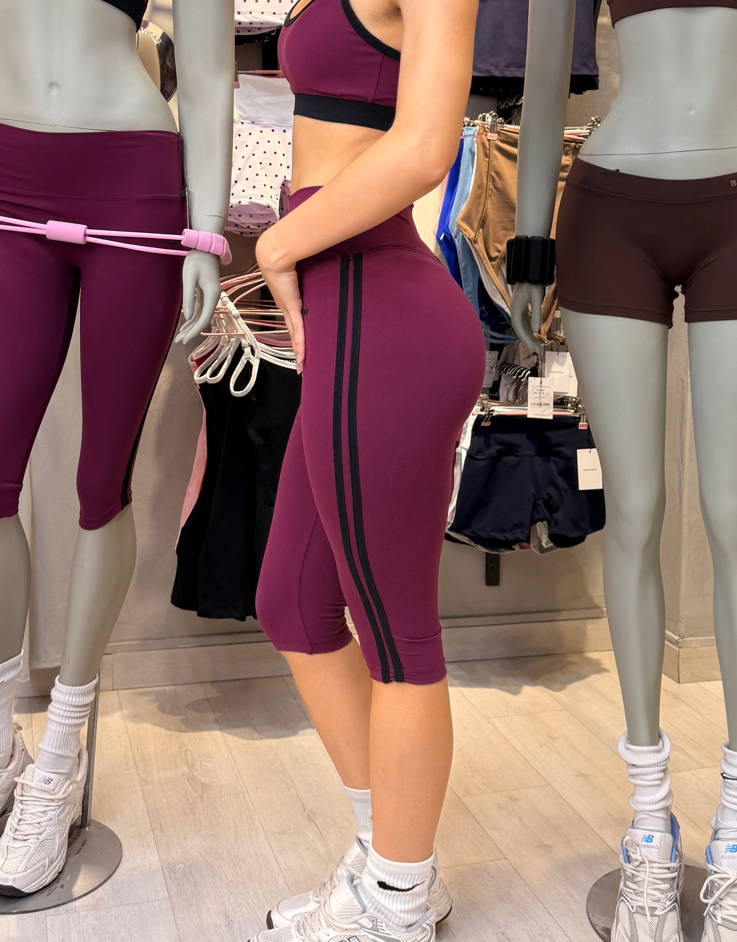 SPORTY CAPRI UVA BORGOÑA