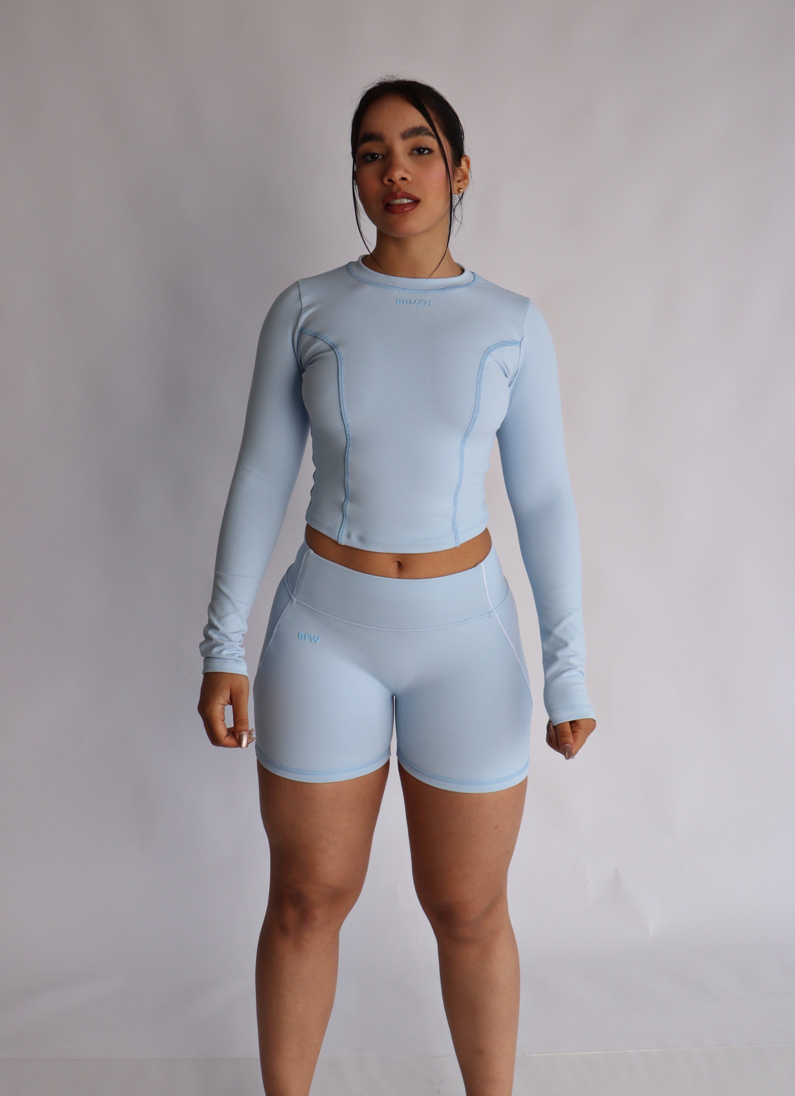 Soft baby blue contrast short