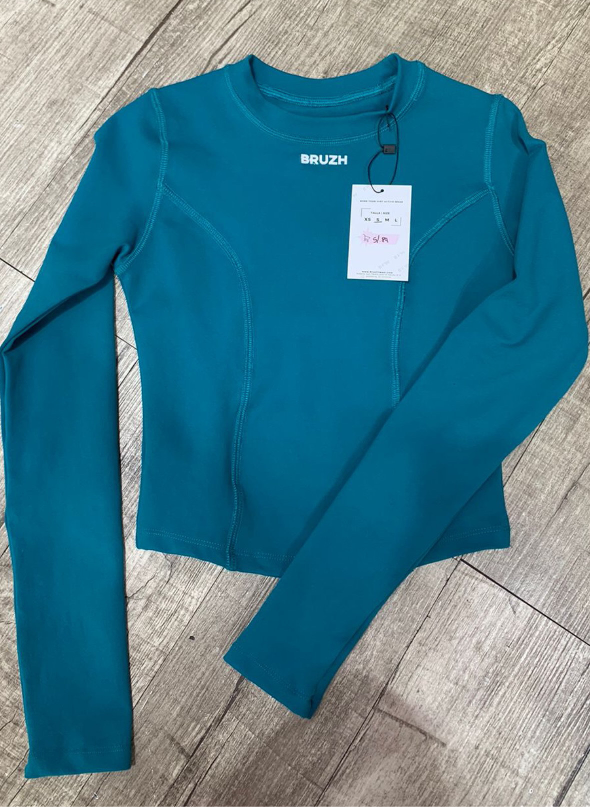 Soft verde cerceta tshirt manga larga