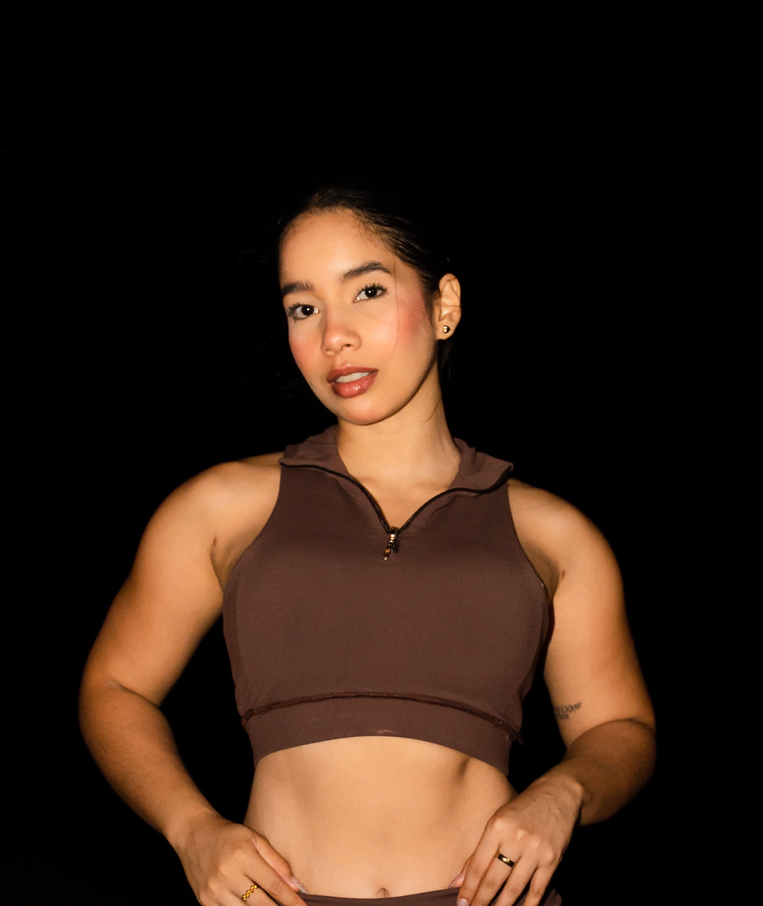 DARK BROWN ZIPPER TANK TOP