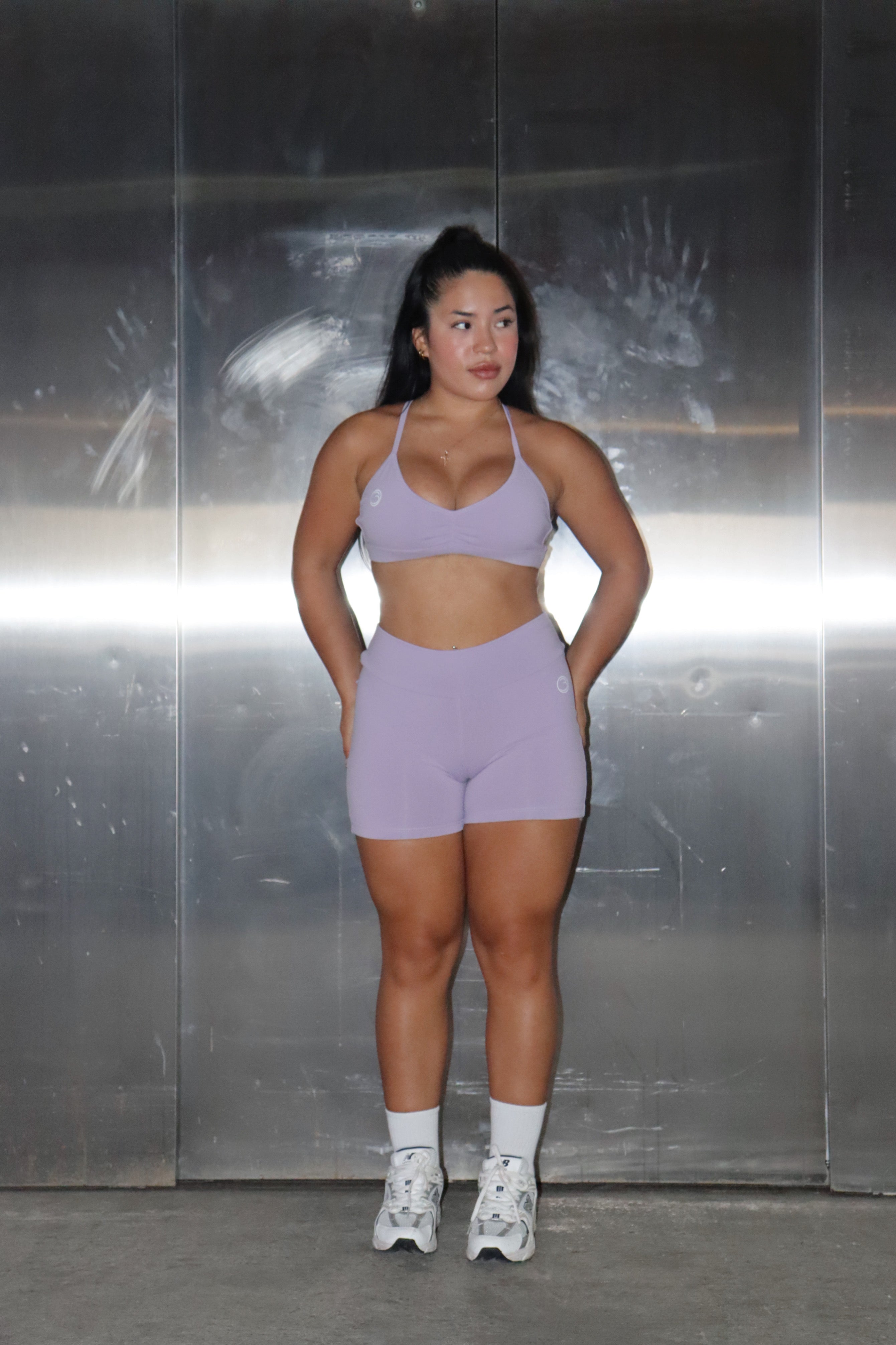 STRONGER MINIMALIST TOP LILA