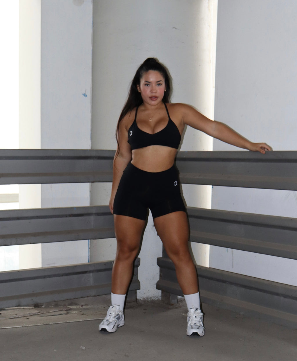 STRONGER POCKET SHORT NEGRO