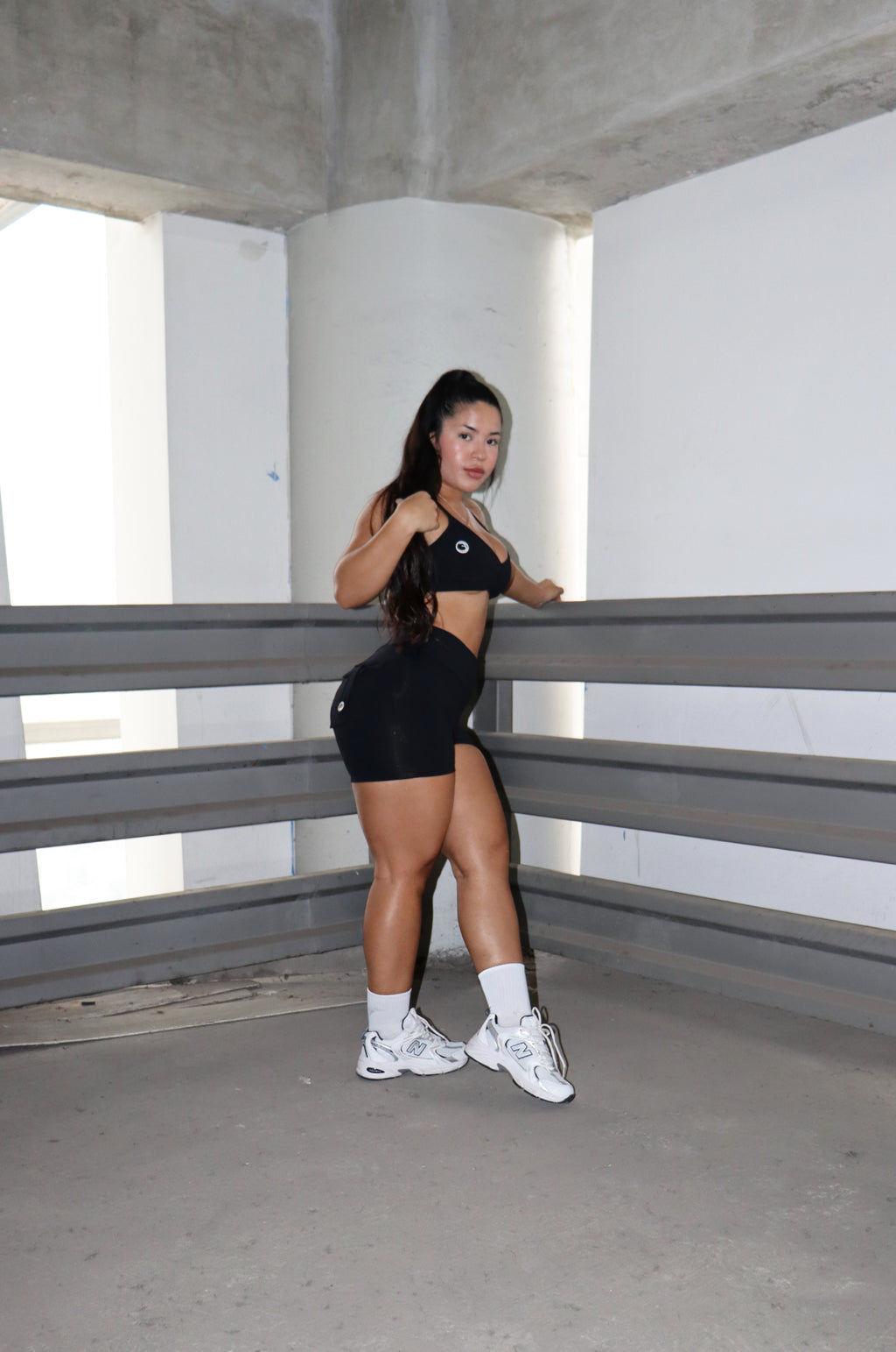 STRONGER POCKET SHORT NEGRO