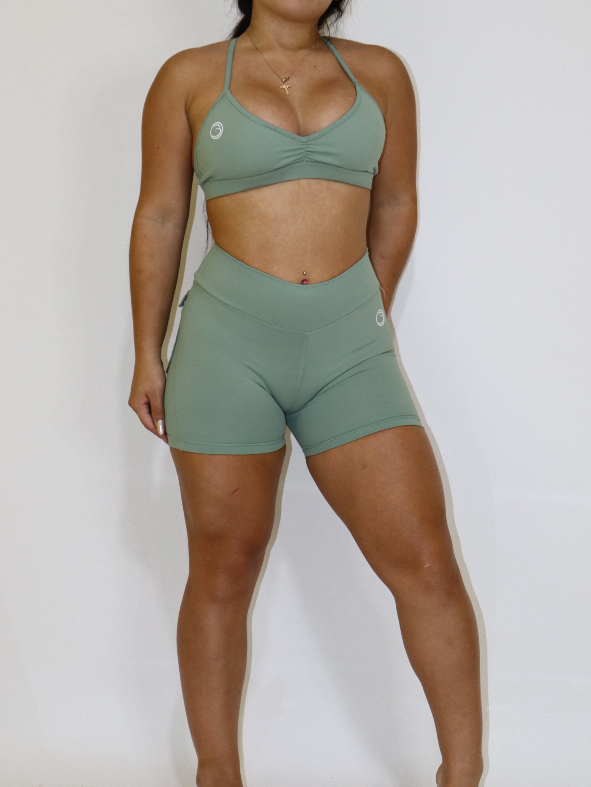 STRONGER POCKET SHORT VERDE