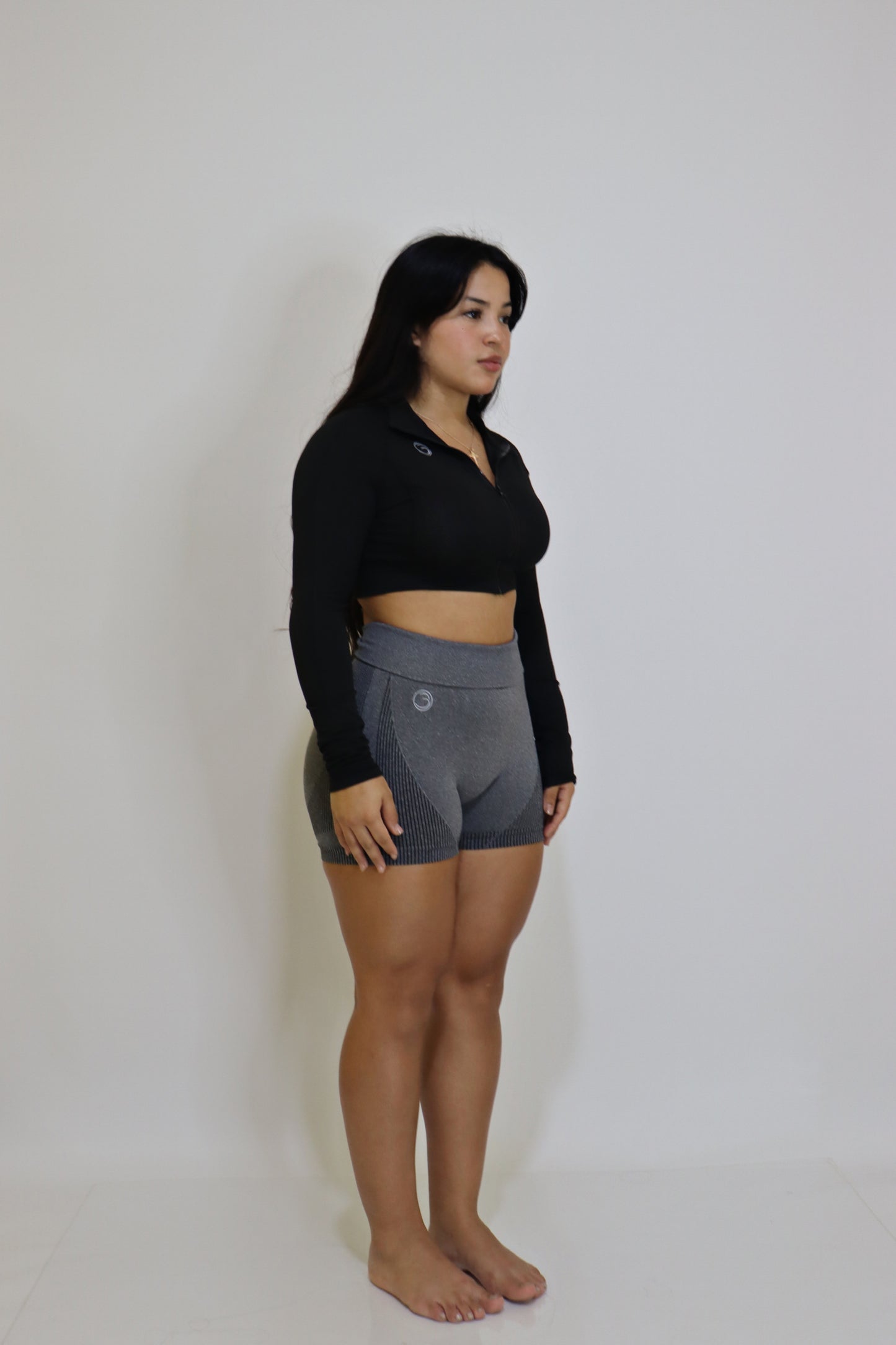 CROPPED GYM JACKET BLACK